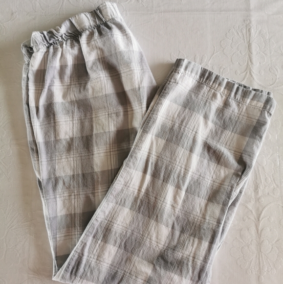 La Senza Gray Plaid Pj Bottoms Size Medium